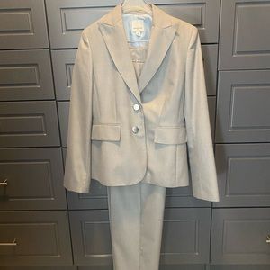 Anne Klein Womens Gray suit